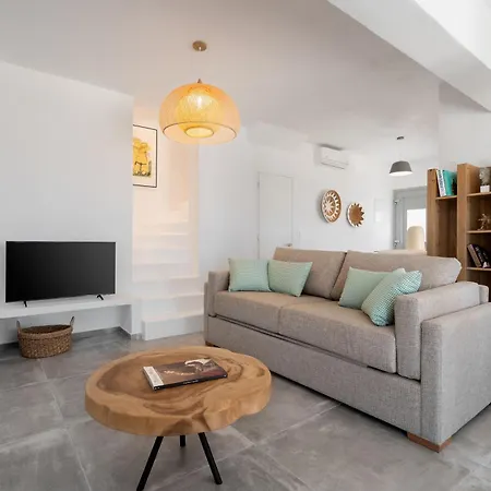 Villa Achilleos, Avlia Hill, Naxos, By Naxosvibe